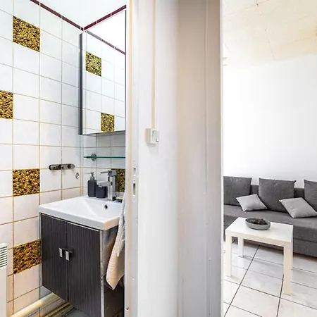 Guestready - Quaint Parisian Hideaway